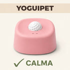 Plato lamedor YoguiPet usado con yogur natural para perros